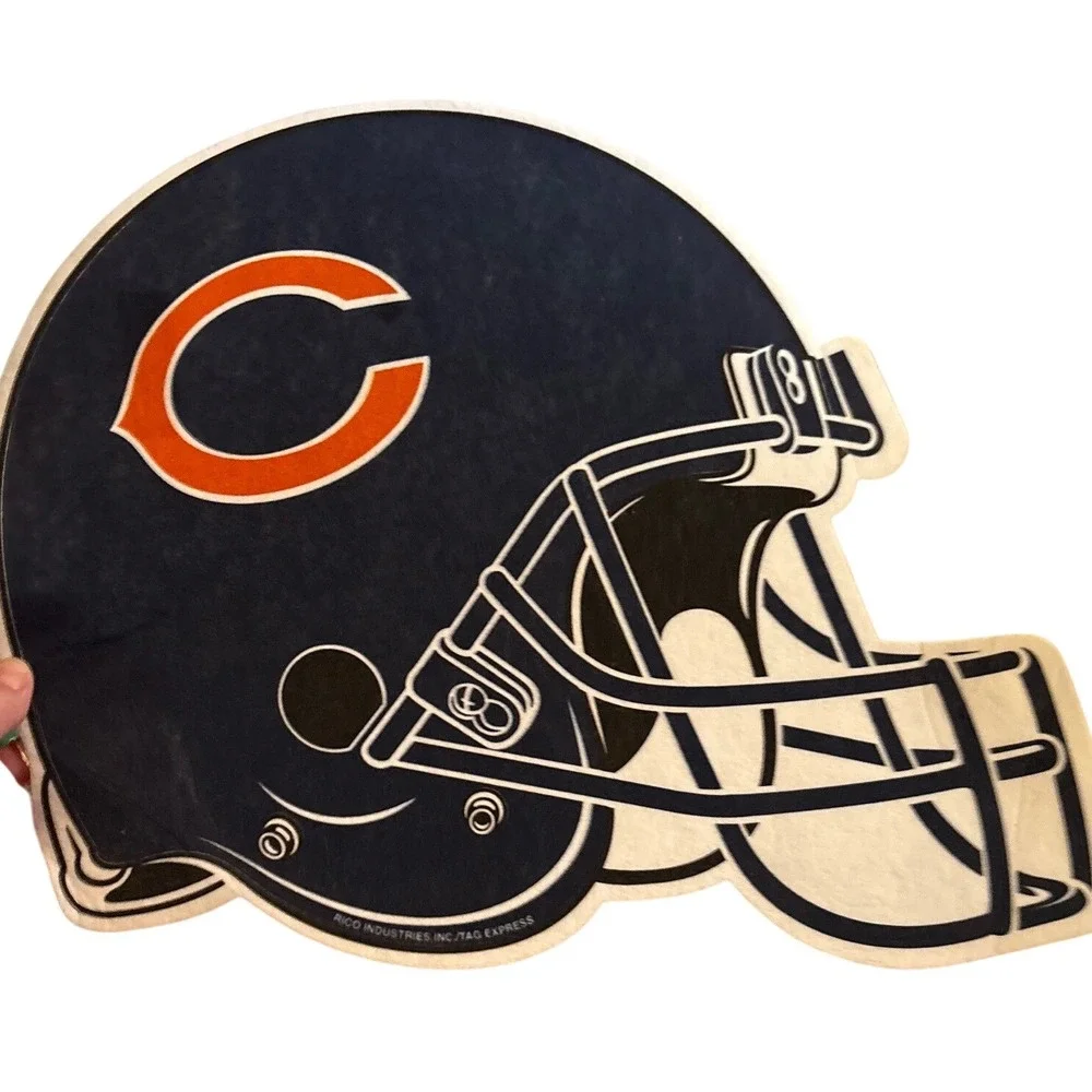 2 Chicago Bears NFL Football Helmet Cutout Wall Decor Rico Industries‎ Novelties
